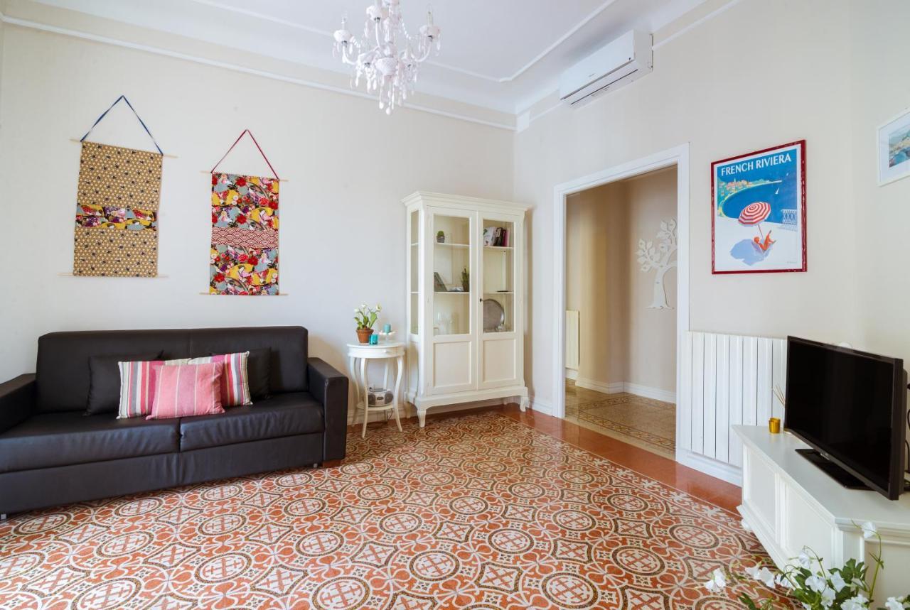 Sanremo Grand Central Apartment Esterno foto
