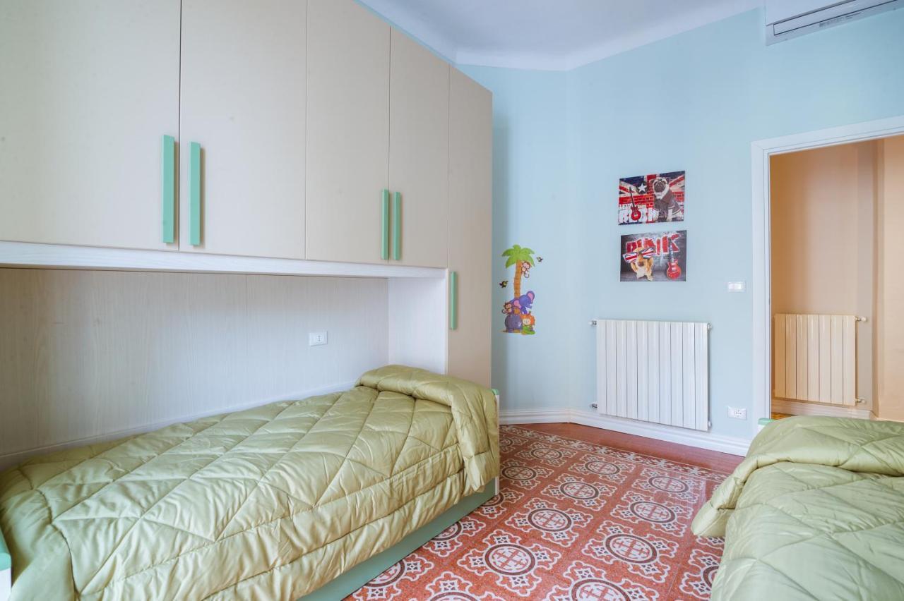 Sanremo Grand Central Apartment Esterno foto